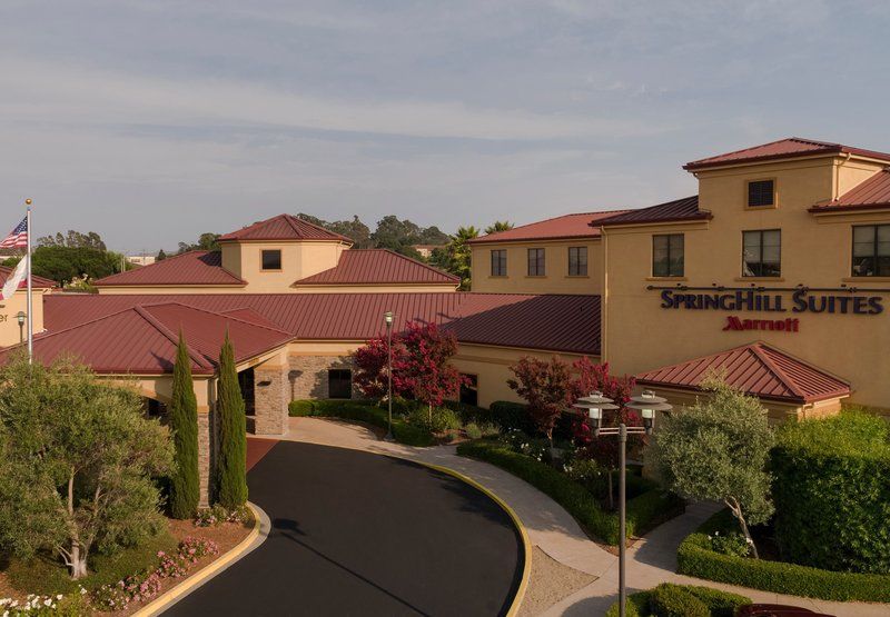 Springhill Valley Hotel
